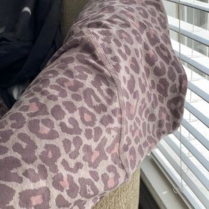 EUC Beyond Yoga Legging